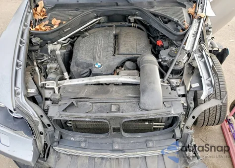 2013 BMW X6 xDrive35I z USA, uszkodzony, nr VIN 5UXFG2C57DL787637